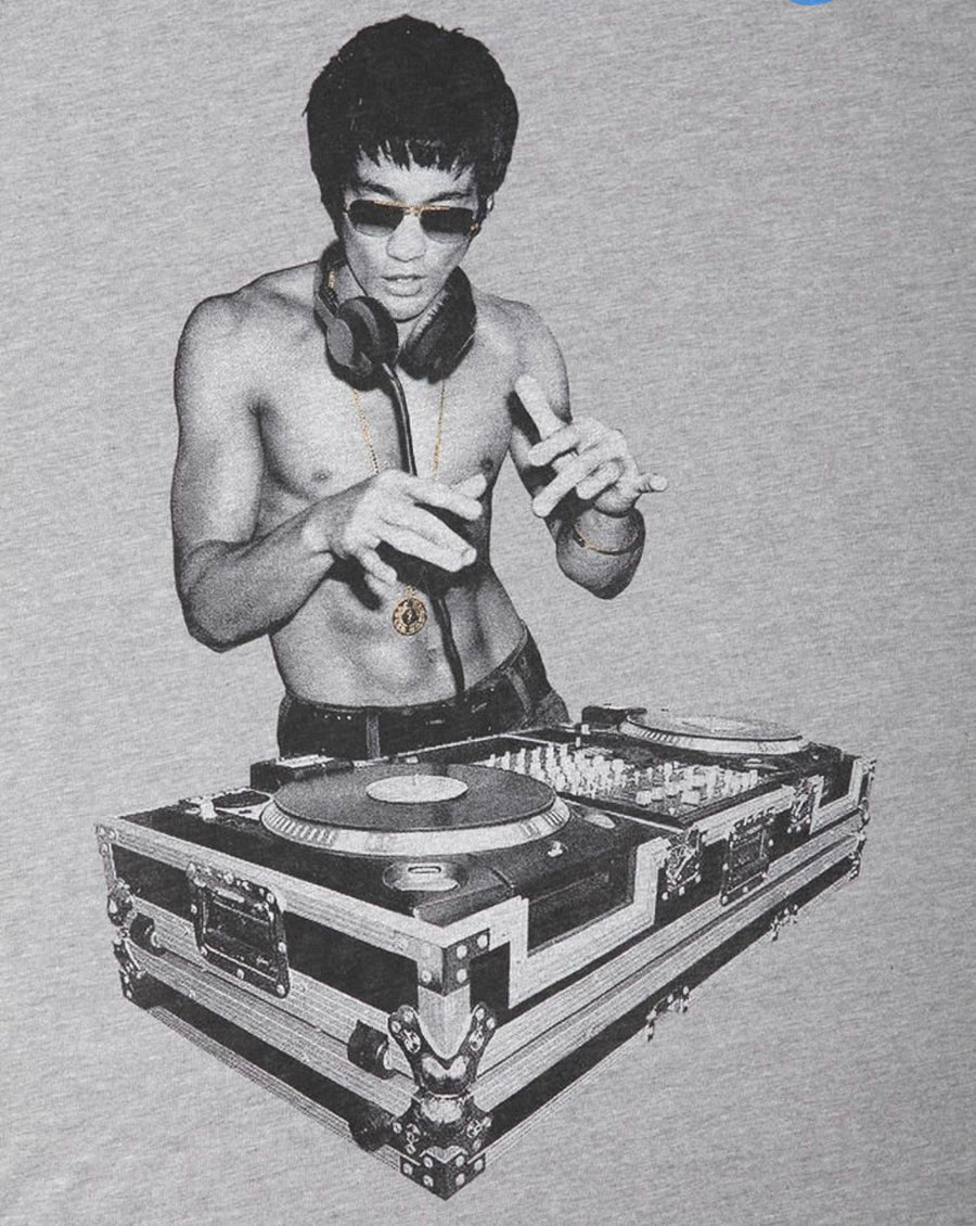 Limited run t-shirt/  BRUCE LEE ON THE TURNTABLES